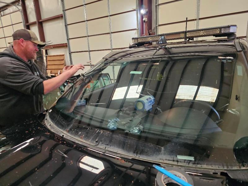 Autoglass Repair - Auto/Car RV Motorhome Heavy Equipment Autoglass Reapair